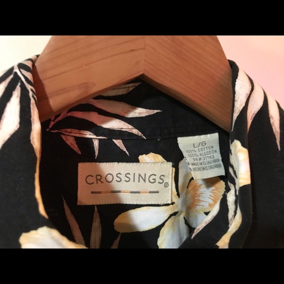 Beautiful Aloha Shirt Black w Yellow Orchids - Picture 2 of 7